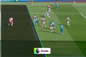 英超官方晒伯恩茅斯球员埃瓦尼尔森进球VAR划线图，确认进球有效